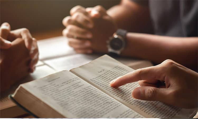 Consejos Bíblicos para una Vida Diaria Plena