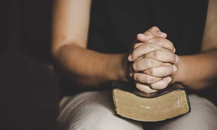 La oración es nuestra conexión directa con Dios