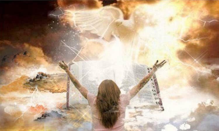 El Espíritu Santo en las mujeres de la biblia y en la actualidad