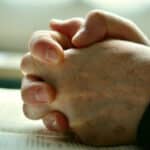 El Hombre Debe Orar Siempre Y No Desmayarse: Significado Y Meditación