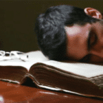 El Peligro De Dormirse: Una Alerta Bíblica Para Los Creyentes