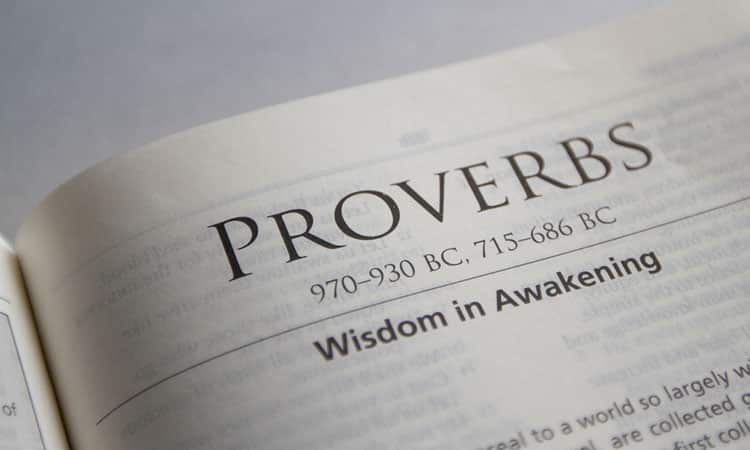 Explicación y resumen del libro de Proverbios